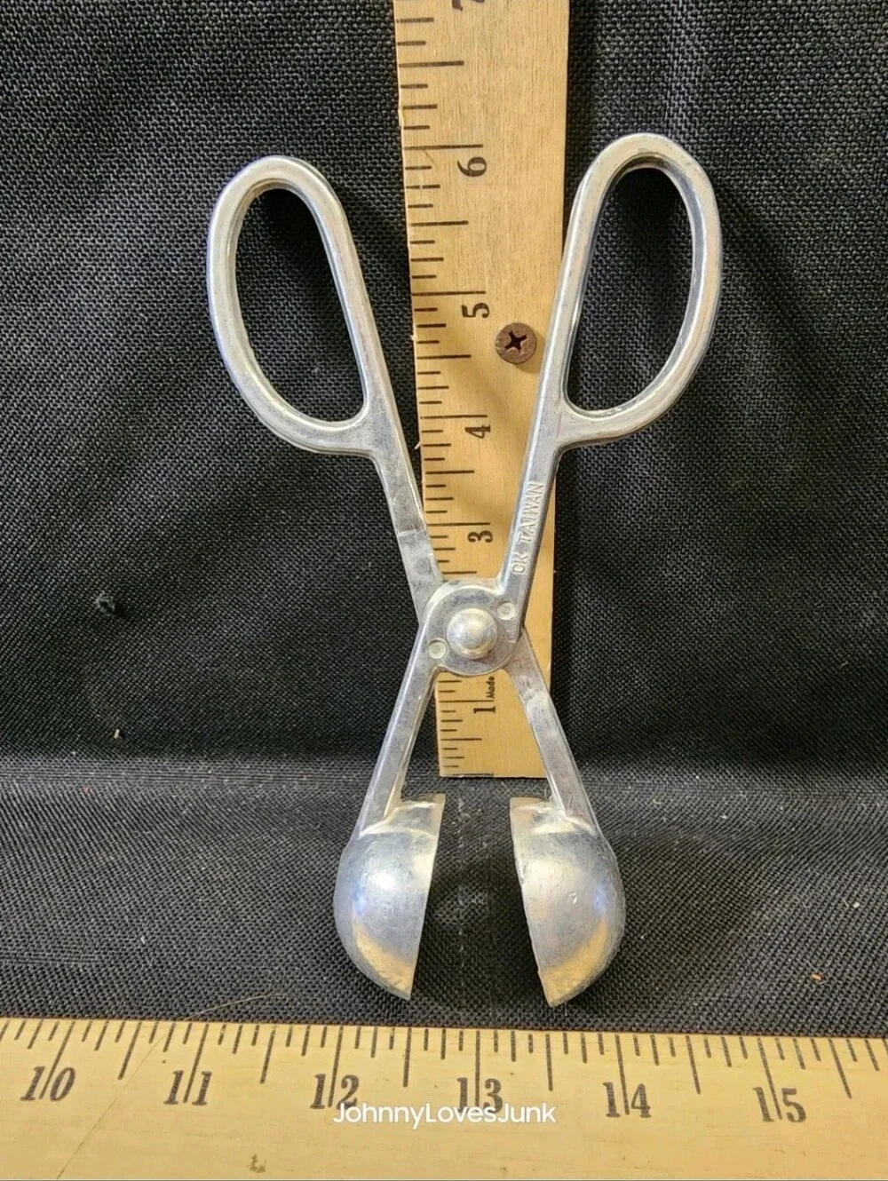 Vintage Aluminum Cookie Melon Meat Ball Maker Scoop Tongs Clamp Taiwan